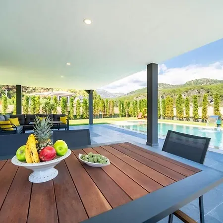 Katrelia-villa With Children's Pool For 6 Persons In Inlice 别墅