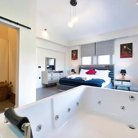 Katrelia-villa With Children's Pool For 6 Persons In Inlice