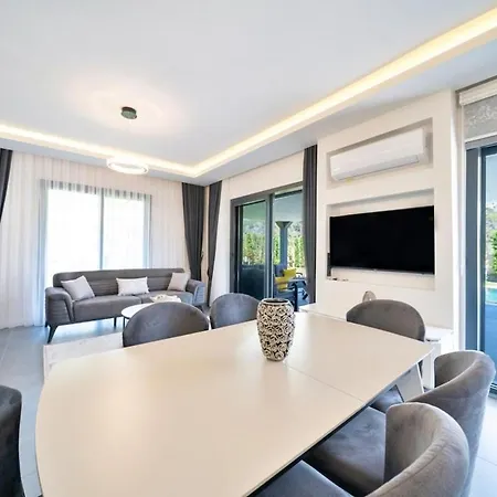 Katrelia-villa With Children's Pool For 6 Persons In Inlice 费特希耶