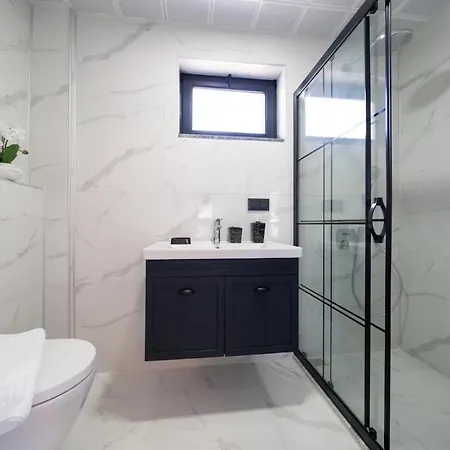 Katrelia-villa With Children's Pool For 6 Persons In Inlice 别墅 *