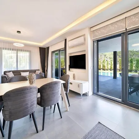 Katrelia-villa With Children's Pool For 6 Persons In Inlice 费特希耶